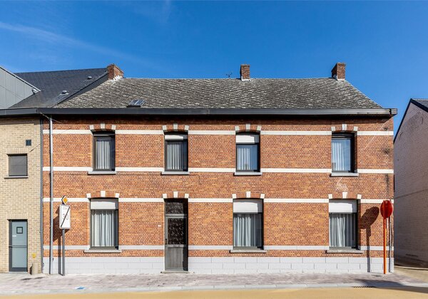 Op te frissen woning met 5 slpkrs 3946003637000004434.jpg