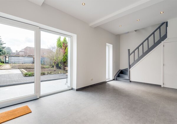 Totaal gerenoveerde woning met 4 slaapkamers 3946003637000006889.jpg