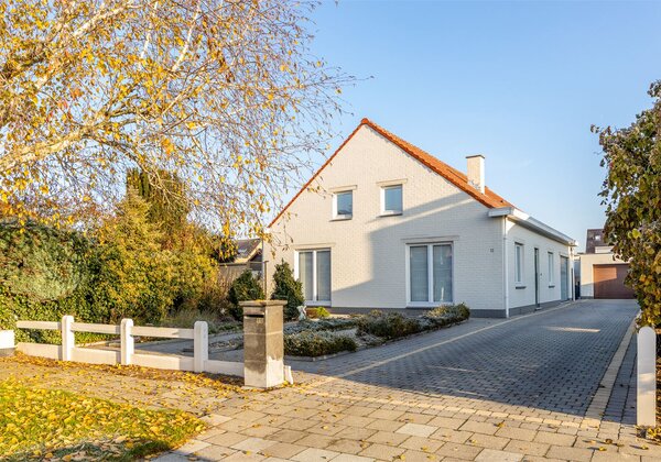 Prachtige villa met 4 slaapkamers 3946003637000007214.jpg
