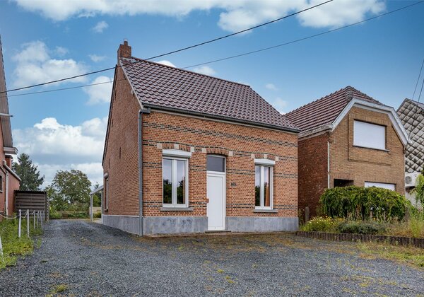Woning met garage op 936 m² 3746003637000003219.jpg