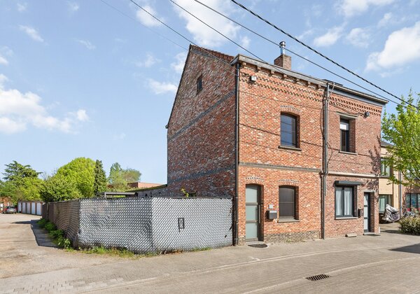 Gerenoveerde woning met 3 slpkrs en tuin te Walem 3746003637000059054.jpg