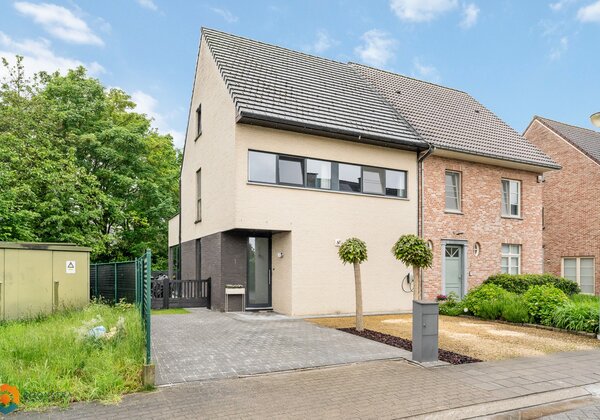 Woning met 4 slpkrs en tuin op toplocatie 3746003637000062105.jpg