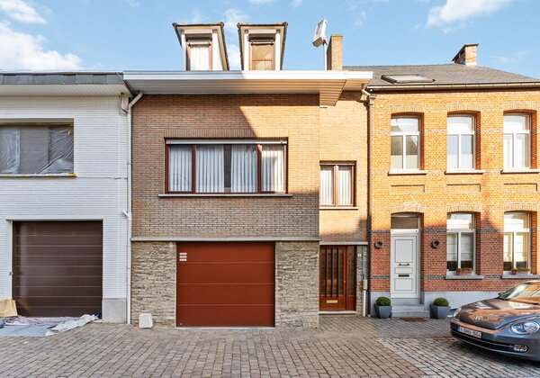 Instapklare woning met garage 3746003637000063080.jpg