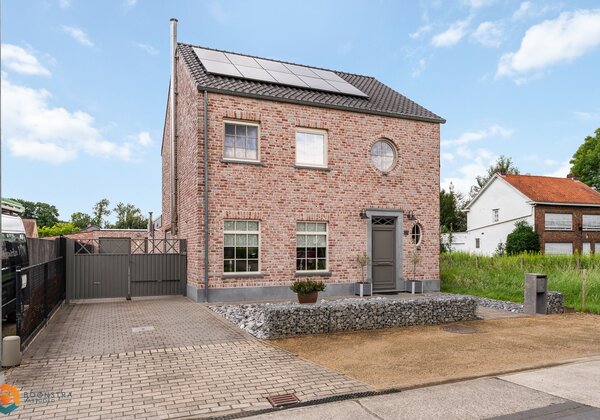 Energiezuinige woning met 3 slpkrs en garages 3746003637000067390.jpg