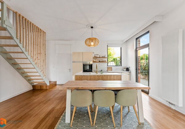 Gerenoveerde woning met 3 slpkrs en tuin in centrum Putte 3746003637000068535.jpg