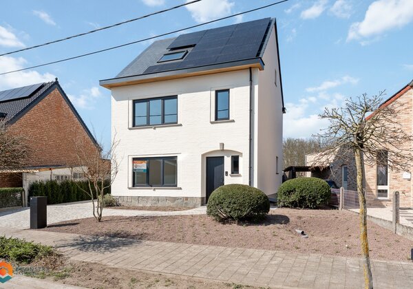 Recent gerenoveerde woning met 4 slpkrs te Bonheiden en ruime tuin 3746003637000102800.jpg