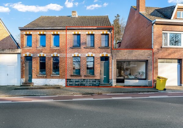 Instapklare woning met 3 slpkrs en handelsruimte in het centrum van Heist-op-den-Berg bb8d7bea8d006bd209167a0c8cf847d23b585eaeca54784be261982681c52584.jpg