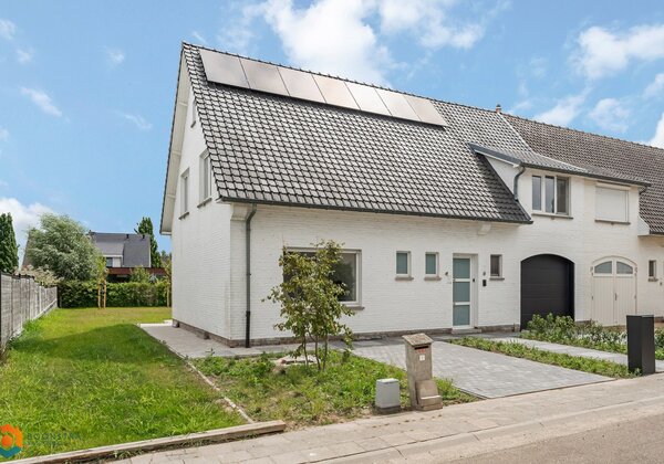 Woning met 4 slpkrs en tuin 0f28f307a42b97742979e2ad0bebee502afca89f4139928456b9a43544faccc1.jpg