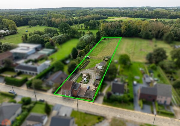 Te renoveren woning op een perceel van 6483m² te Nieuwrode 8ee315685b213f409f6ec3915713193143fa3aef4c5f02dcb2d30e2dccd2d1ad.jpg