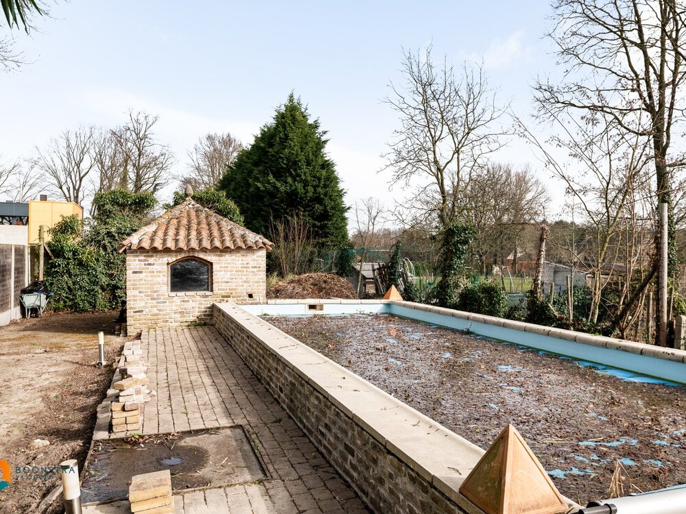 d3f1dabcfae392b464eb60b981454e8b696669aaf4fe93661096556898a555a6.jpg