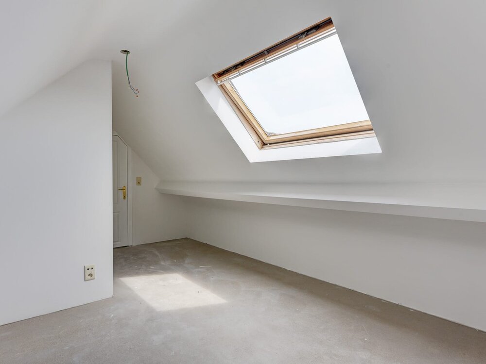 85497d38450bbbd740ef9c3d7243b796746502d91852ddce0a6ae0c3db4b09dd.jpg
