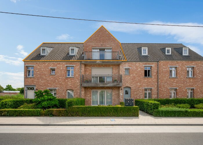 Prachtige Penthouse met 2 slpkrs en een heerlijk terras van 54m2 in het centrum van Beerzel e4a7255268fad1495d8afcf2414f289755ee3f08ed39dc55b50a727d60837c81.jpg